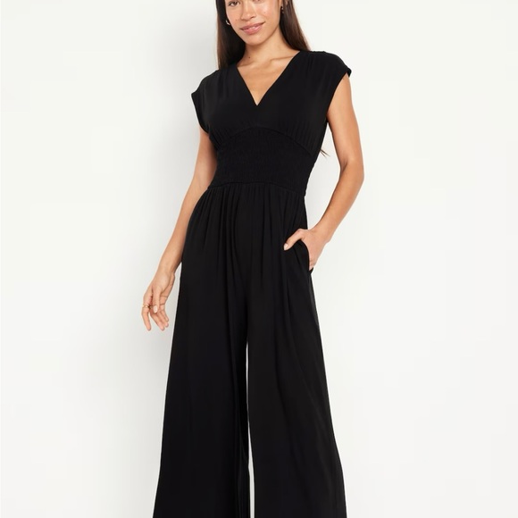 Shirred waist-defined jumpsuit - Picture 4 of 7